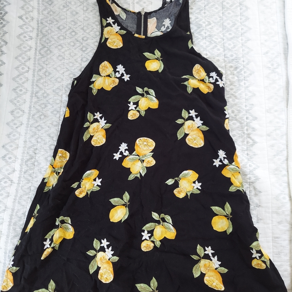 Forever 21 Sleeveless Top / Dress, Small